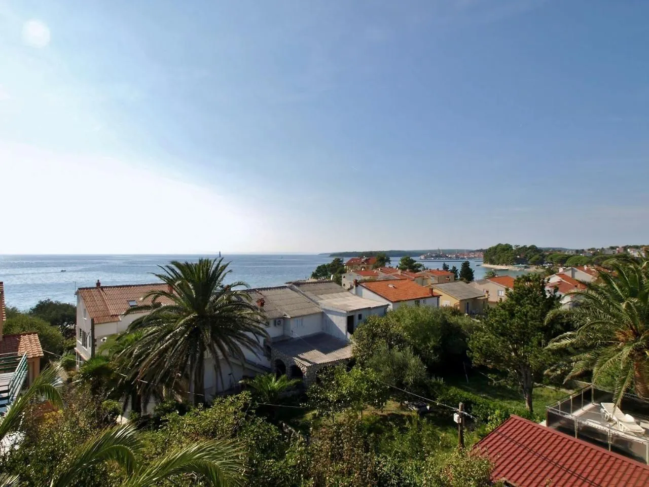 Apartments Anamari Banjol